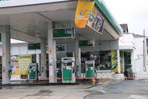 Gasolina e botijão de gás pressionam inflação, que tem maior alta para março desde 2015