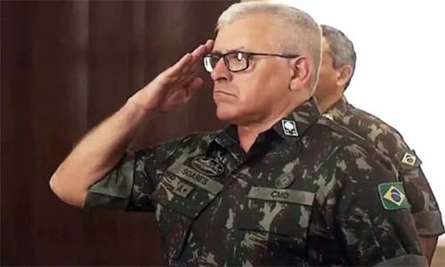 General: “Reforma é passo para acabar com as Forças Armadas”