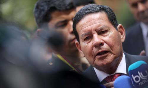 “Tudo bandido”, afirma Mourão sobre alvos de operação no Jacarezinho