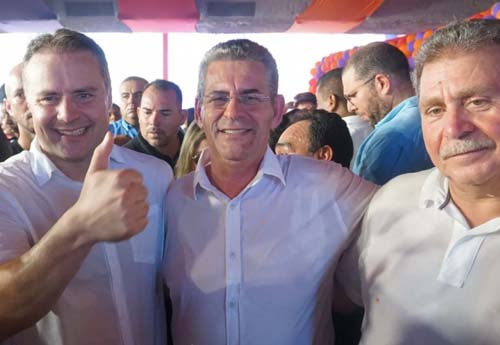 Ex-prefeito Geo Cruz oficializa candidatura a deputado federalvc