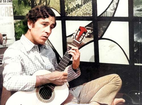 A Jornada Misteriosa de Geraldo Vandré: De Ícone da Música à Voz de Resistência