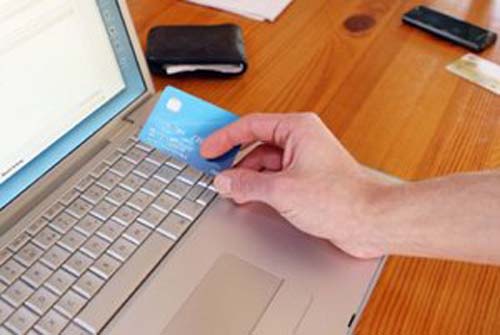 Golpe pela internet: paranaense é cobrada por compra feita em União dos Palmares