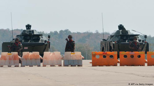 Militares tomam o poder em Mianmar