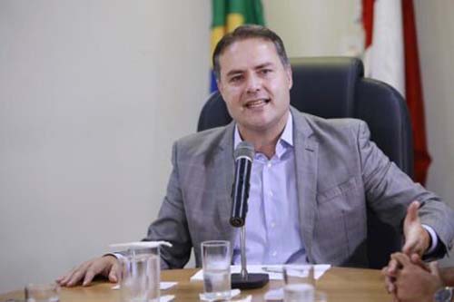 Projeto da Secti deve estimular desenvolvimento tecnológico em Jaraguá, ressalta Renan Filho