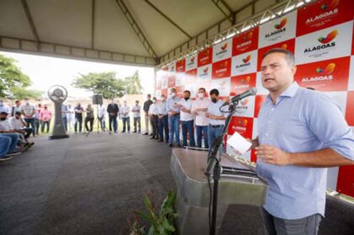 Instalação da Mineração Vale Verde em Crai?bas e? o maior investimento privado da histo?ria de AL, ressalta Renan Filho