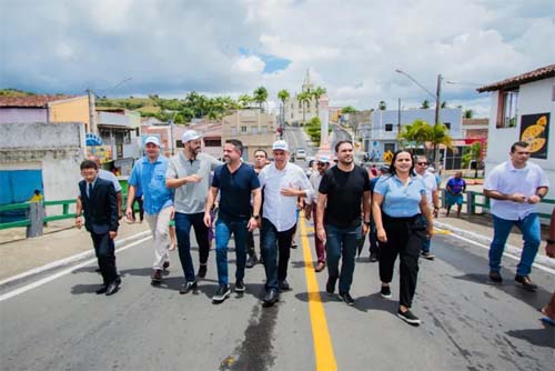 Quebrangulo é beneficiada com obras do Pró-Estrada e construção de creche Cria