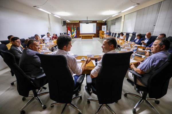 Governo e prefeitura de Maceió unem esforços para universalizar saneamento