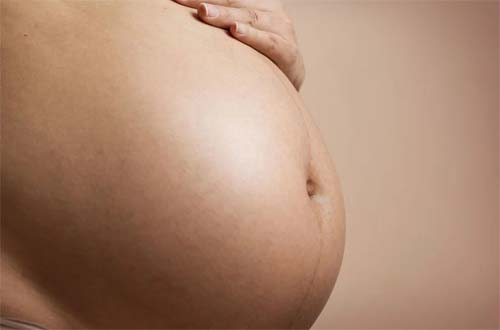 Pesquisa brasileira detecta plástico em placentas e cordões umbilicais