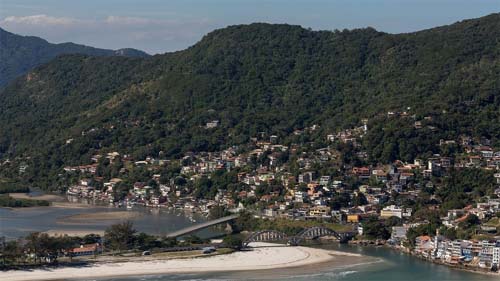 Tragédia na Zona Oeste do Rio: helicóptero cai e vítimas não resistem