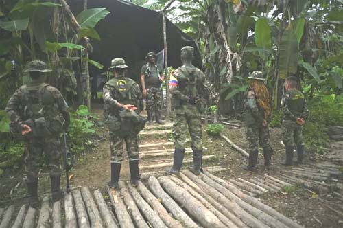 Negociar com ex-guerrilheiro no poder na Colômbia gera 'confiança': dissidências das Farc