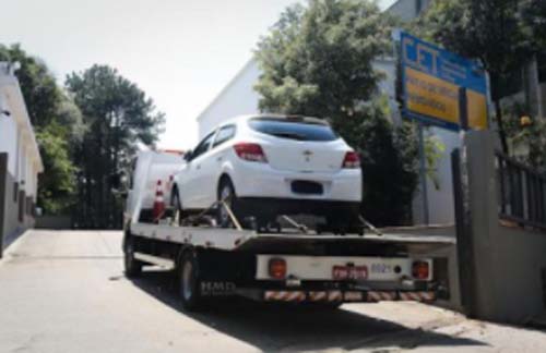 Nova lei dá 15 dias para motorista regularizar veículo e evitar guincho em blitz