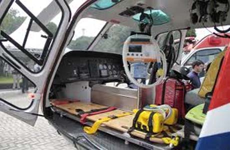 Jovem que ingeriu soda cáustica é levada de helicóptero para o HGE