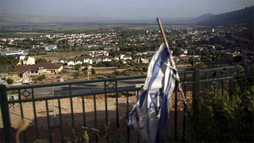 Após ataque com 10 mortos no Líbano, Hezbollah responde com foguetes contra Israel