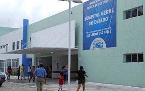 Dois suspeitos tentam assassinar morador de rua no bairro da Pajuçara