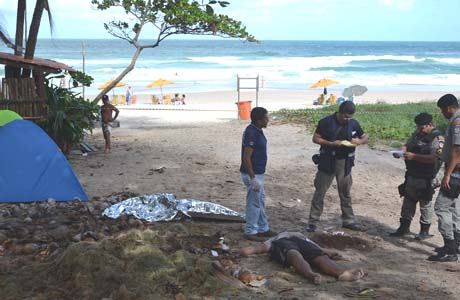 Homem é morto a tiros na Praia do Francês em Marechal Deodoro