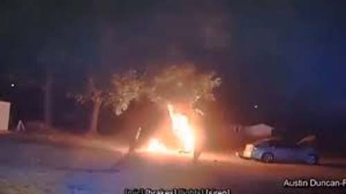 Homem pega fogo ao ser atingido por uma arma de choque nos EUA