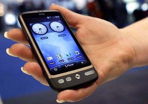 Computadores e celulares se confundem e mudam horário de verão