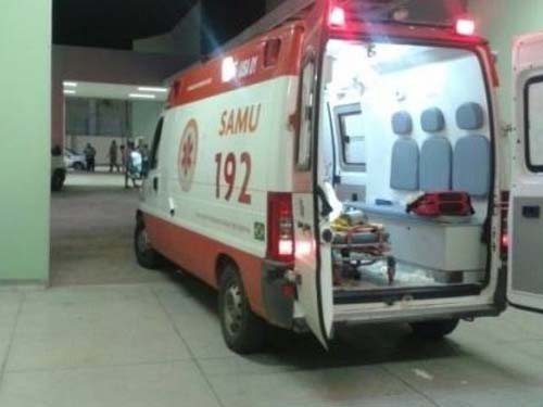 Jovem é baleado após rixa com o ex-cunhado em Penedo; estado de saúde é grave