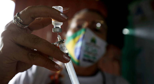 Saúde anuncia projeto para vacinar maiores de 50 anos em Manaus