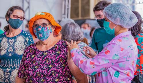 Mais de 4 mil pessoas deixaram de tomar a segunda dose da vacina contra a Covid em Maceió