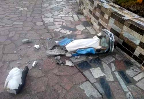 Imagem de Nossa Senhora das Graças é quebrada em praça de São Luís do Quitunde