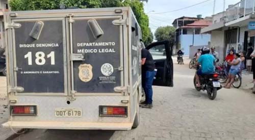 Homem morre atropelado enquanto dormia embaixo de caminhão em Marimbondo