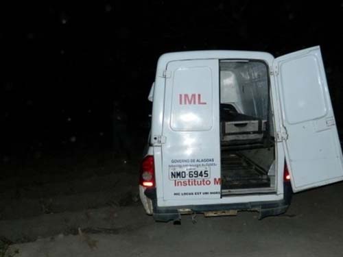 Corpo do sexo masculino é encontrado em avançado estado de decomposição em Penedo