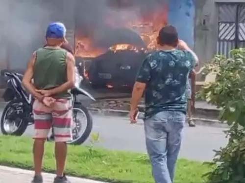 Incêndio devasta oficina de lanternagem em Arapiraca e destrói veículos