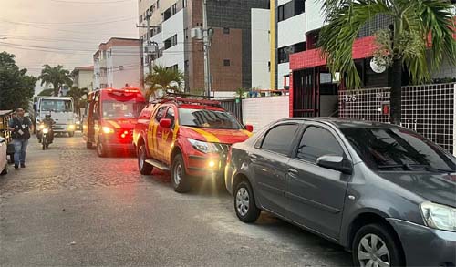 Apartamento pega fogo no bairro da Mangabeiras na tarde desta quinta-feira(11)