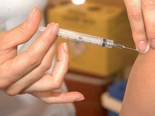 Influenza: SMS imuniza público-alvo em locais estratégicos