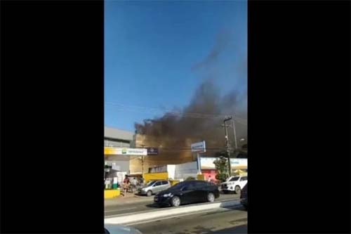 Incêndio em shopping de São Luís, no Maranhão, deixa duas pessoas mortas