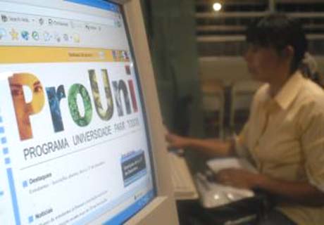 Inscrições para bolsas remanescentes do Prouni começam nesta segunda