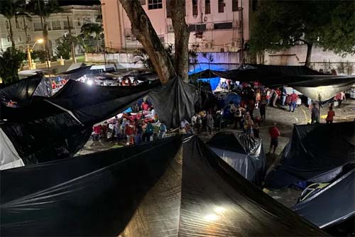 Mais de mil camponeses ocupam Secretaria de Agricultura em Alagoas e exigem destinação de terras