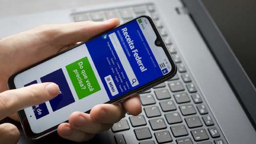 Receita começou hoje a enviar cartas a contribuintes na malha fina