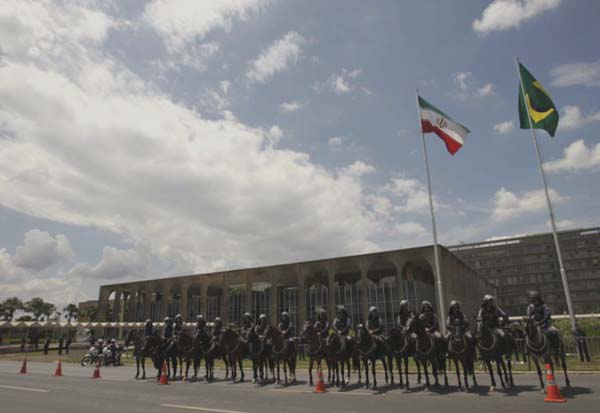 Itamaraty estuda evacuação de diplomatas no Irã e Iraque