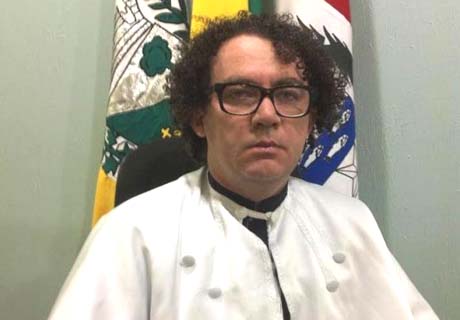 Professor Jairo Campos assume segundo mandato como reitor da Uneal