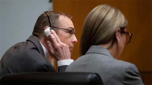 O pai de atirador em escola nos EUA condenado por homicídio por atos do filho