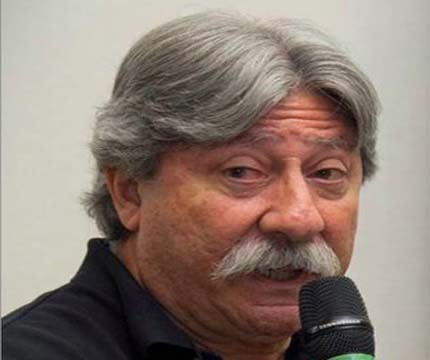 Ex-dono de restaurante fatura R$ 20 milhões como o rei dos cemitérios