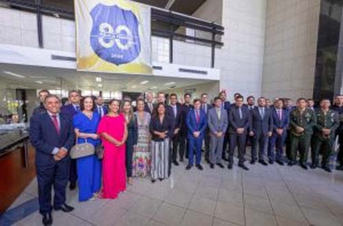 JHC participa da solenidade em comemoração aos 80 anos da PF 'é um orgulho para o povo brasileiro'
