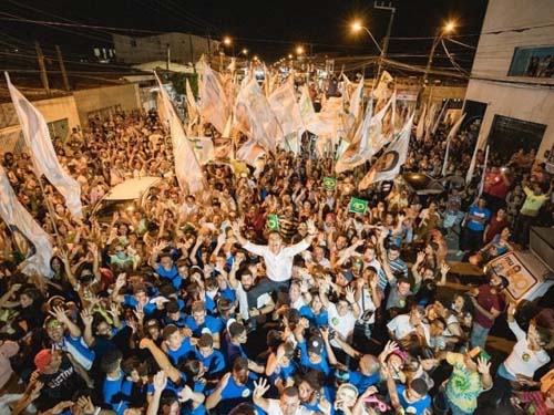 JHC toma posse com promessa de gestão transparente