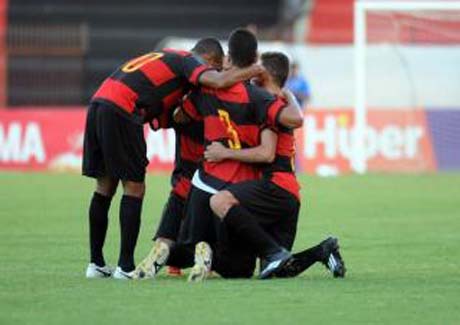 CSA perde para o Sport em jogo com clima de treino em Recife
