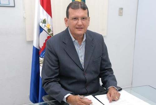 Mais Médicos vai suprir carência imediata nos municípios, diz Sesau