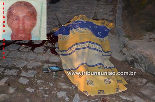 Jovem é assassinado na periferia de Branquinha; polícia acredita que motivação do crime tenha sido o tráfico de drogas