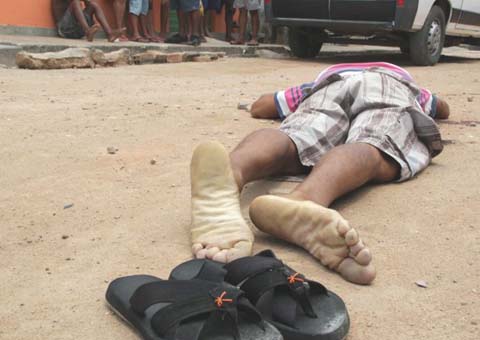 Homem morre após ser baleado na cabeça em Maceió