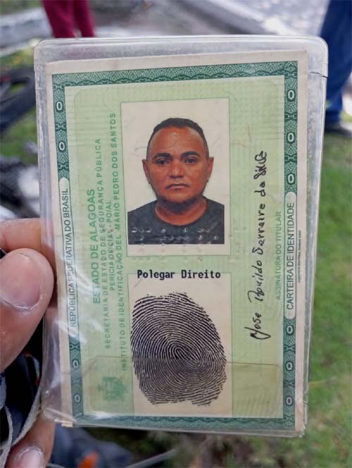 Motociclista morre na Durval de Góes de Monteiro após colisão com caminhão