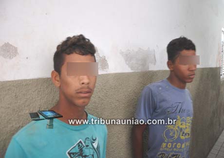 PM de Santana do Mundaú detém dois menores poucos minutos após a dupla haver assaltado motocicleta