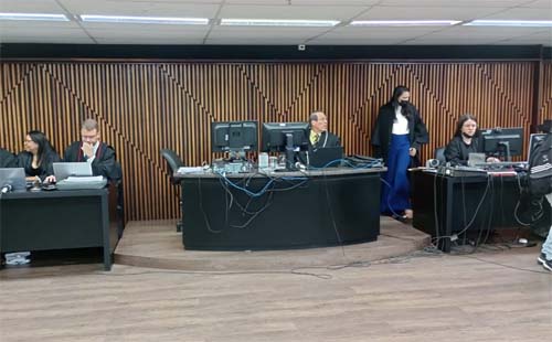 Padrasto e mãe são condenados a mais de 40 anos de prisão pelo assassinato do menino Rhaniel