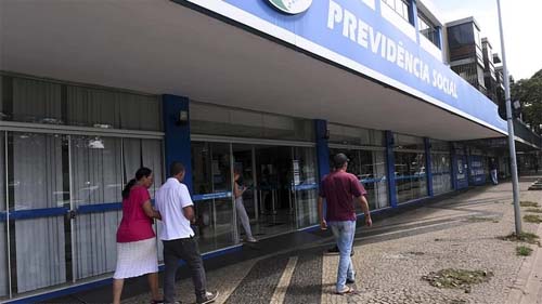 Teto de juros do consignado do INSS cai para 1,91% ao mês, decide CNPS