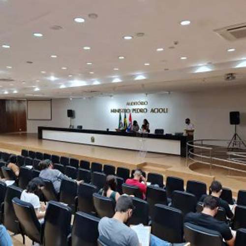 Justiça Federal em Alagoas decide adiar processo de seleção de estagiários