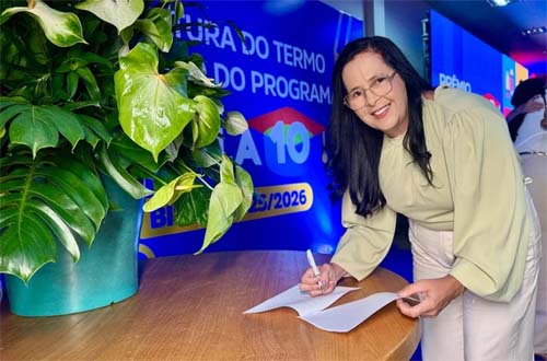 Lagoa da Canoa celebra conquista do Prêmio Escola 10 por avanços na educação